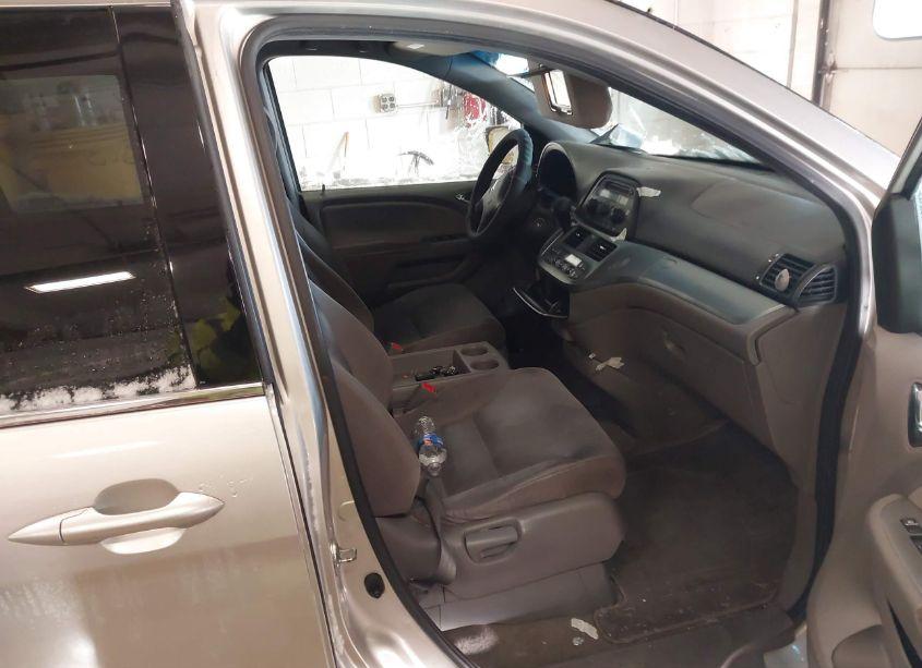 Photo 5 of 2008 Honda Odyssey EX (VIN 5FNRL38408B026943)