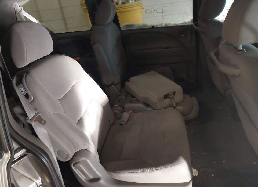 Photo 8 of 2008 Honda Odyssey EX (VIN 5FNRL38408B026943)