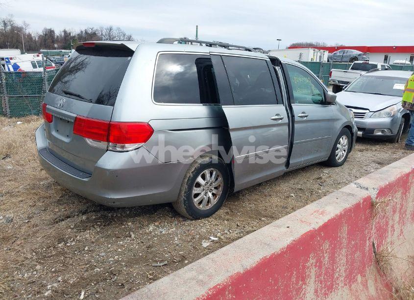 Photo 4 of 2008 Honda Odyssey EX (VIN 5FNRL38408B057870)