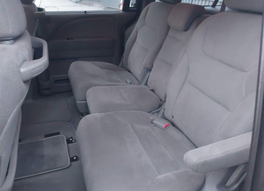 Photo 8 of 2008 Honda Odyssey EX (VIN 5FNRL38408B109076)