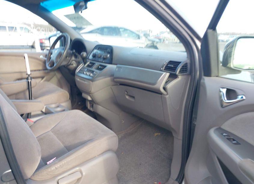 Photo 5 of 2009 Honda Odyssey EX (VIN 5FNRL38409B400596)