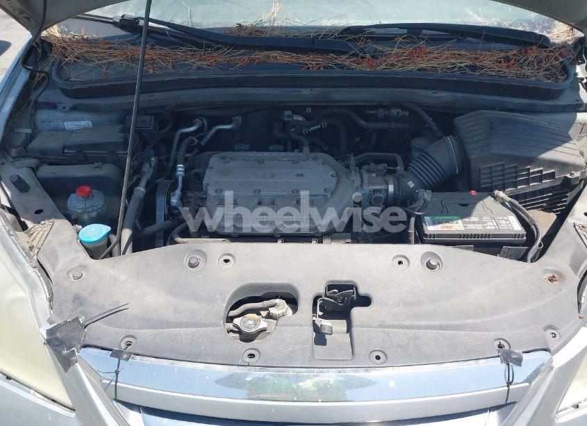 Photo 10 of 2005 Honda Odyssey EX (VIN 5FNRL38415B086709)