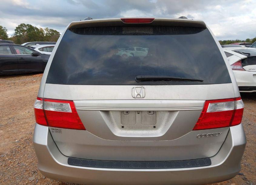 Photo 16 of 2005 Honda Odyssey EX (VIN 5FNRL38415B420477)