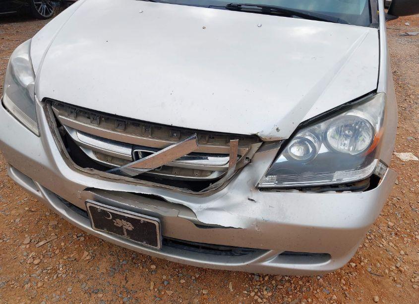 Photo 6 of 2005 Honda Odyssey EX (VIN 5FNRL38415B420477)