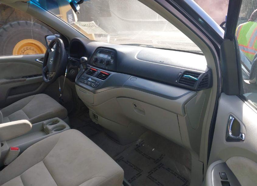 Photo 5 of 2006 Honda Odyssey EX (VIN 5FNRL38416B044459)