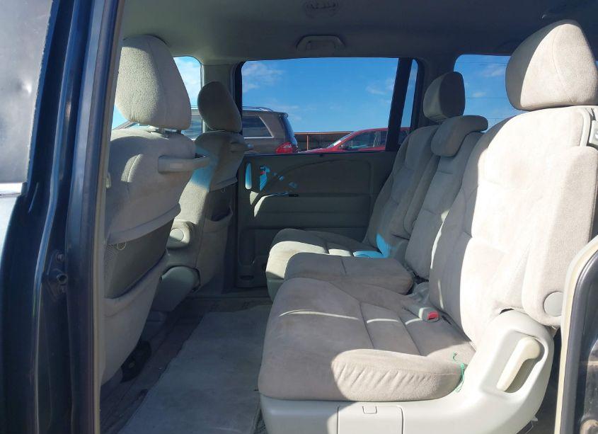 Photo 8 of 2006 Honda Odyssey EX (VIN 5FNRL38416B044459)