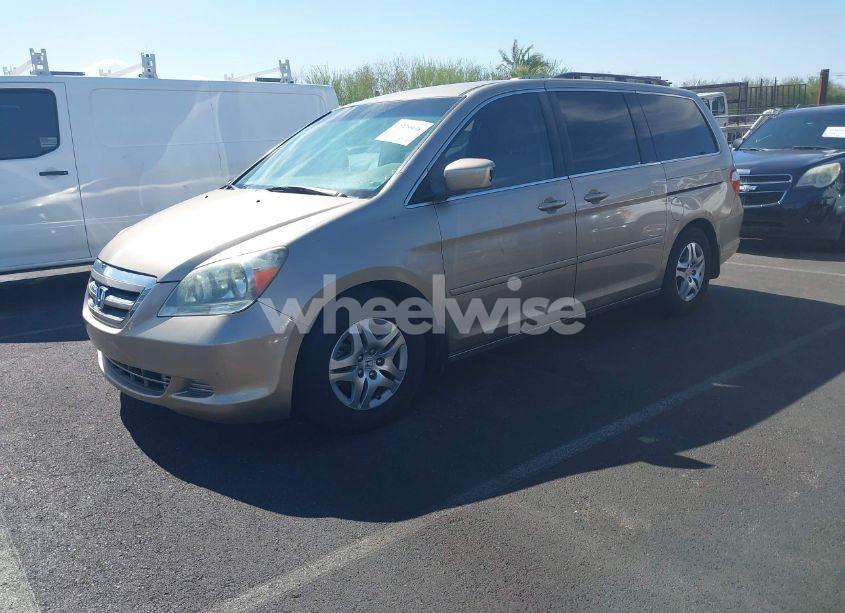 Photo 2 of 2007 Honda Odyssey EX (VIN 5FNRL38417B118707)
