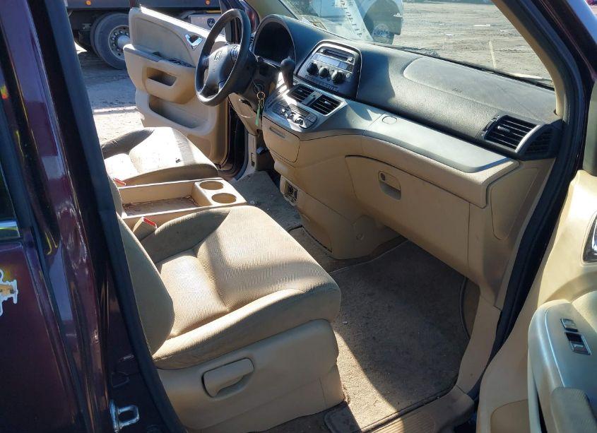 Photo 5 of 2009 Honda Odyssey EX (VIN 5FNRL38419B027214)