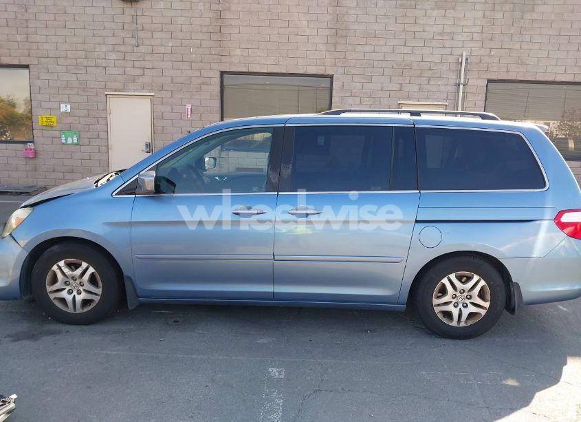 Photo 14 of 2005 Honda Odyssey EX (VIN 5FNRL38425B099307)