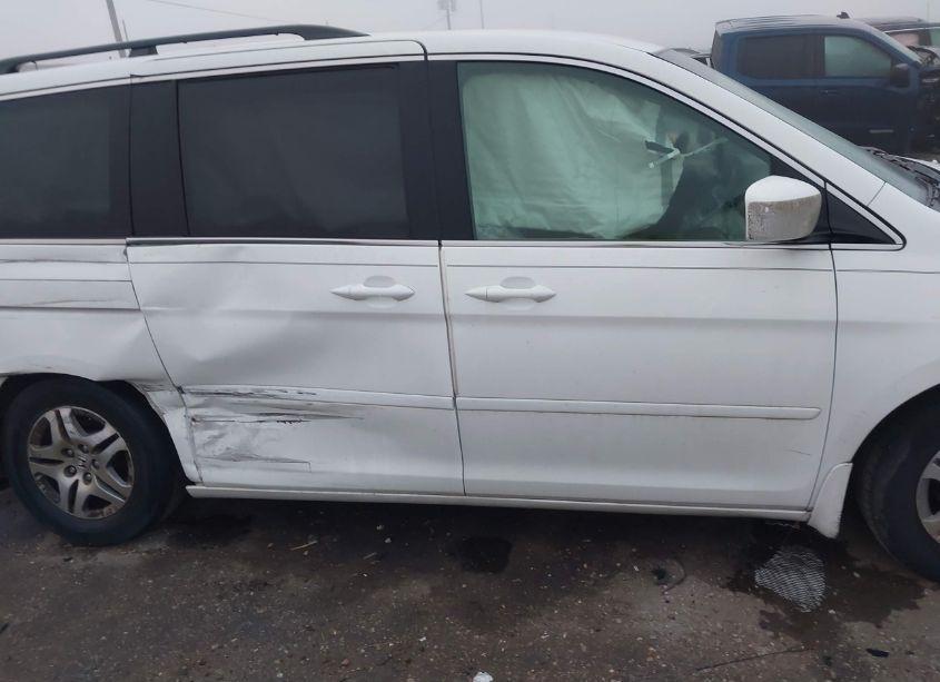 Photo 13 of 2005 Honda Odyssey EX (VIN 5FNRL38425B411772)