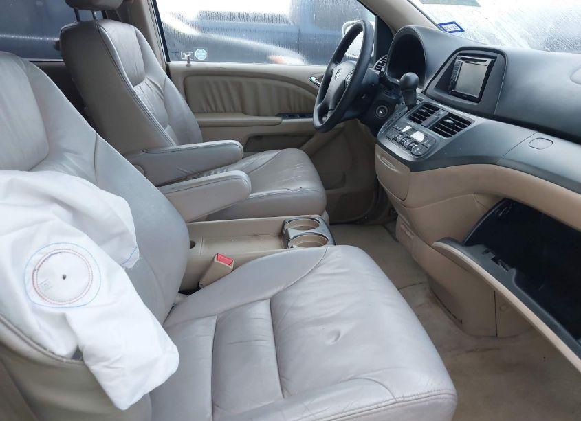 Photo 5 of 2005 Honda Odyssey EX (VIN 5FNRL38425B411772)