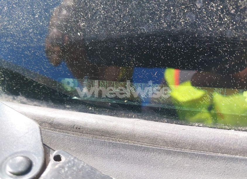 Photo 12 of 2005 Honda Odyssey EX (VIN 5FNRL38425B423534)