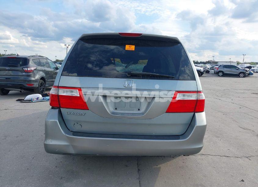 Photo 16 of 2006 Honda Odyssey EX (VIN 5FNRL38426B023880)