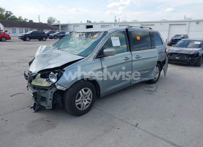 Photo 2 of 2006 Honda Odyssey EX (VIN 5FNRL38426B023880)