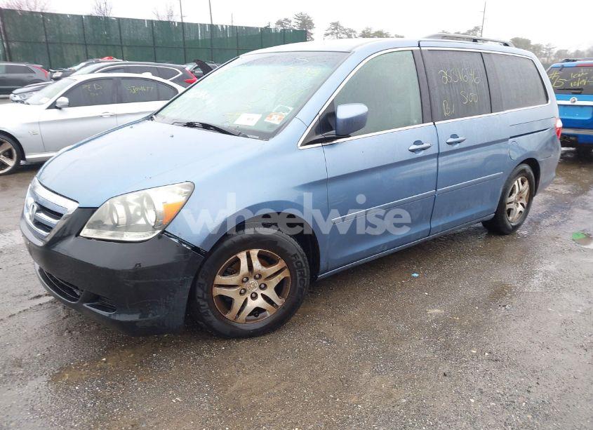 Photo 2 of 2006 Honda Odyssey EX (VIN 5FNRL38426B059522)