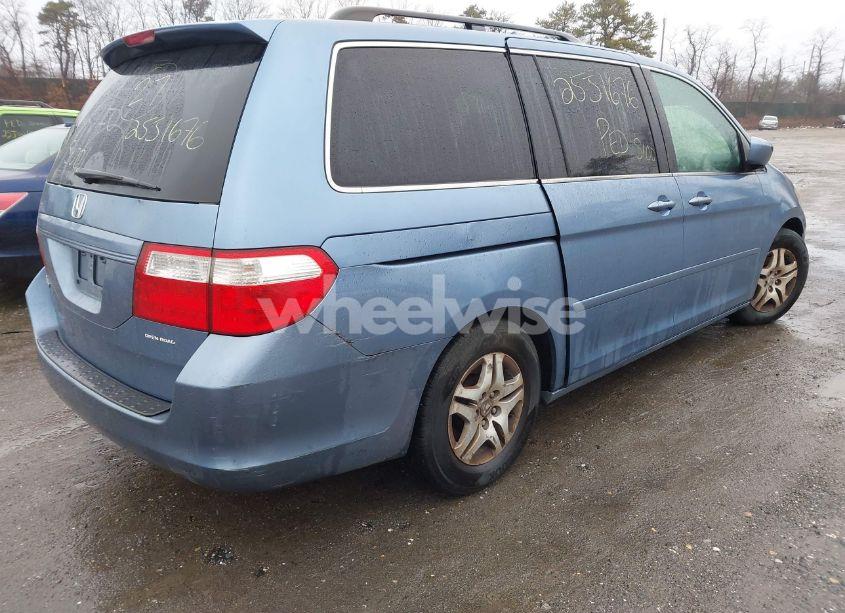 Photo 4 of 2006 Honda Odyssey EX (VIN 5FNRL38426B059522)