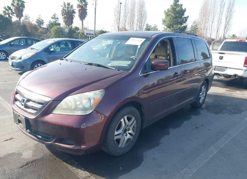 Photo 2 of 2007 Honda Odyssey EX (VIN 5FNRL38427B055567)