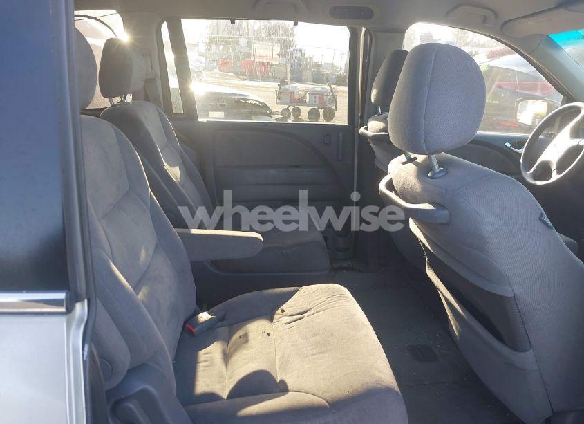 Photo 8 of 2007 Honda Odyssey EX (VIN 5FNRL38427B072630)