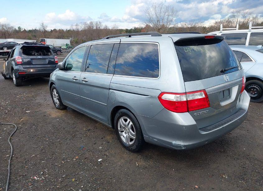 Photo 3 of 2007 Honda Odyssey EX (VIN 5FNRL38427B089881)