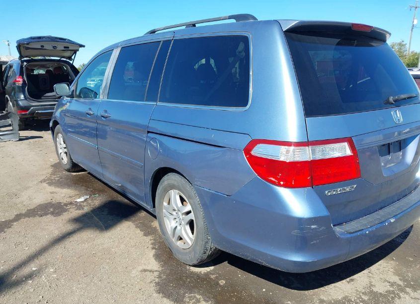 Photo 3 of 2007 Honda Odyssey EX (VIN 5FNRL38427B093414)