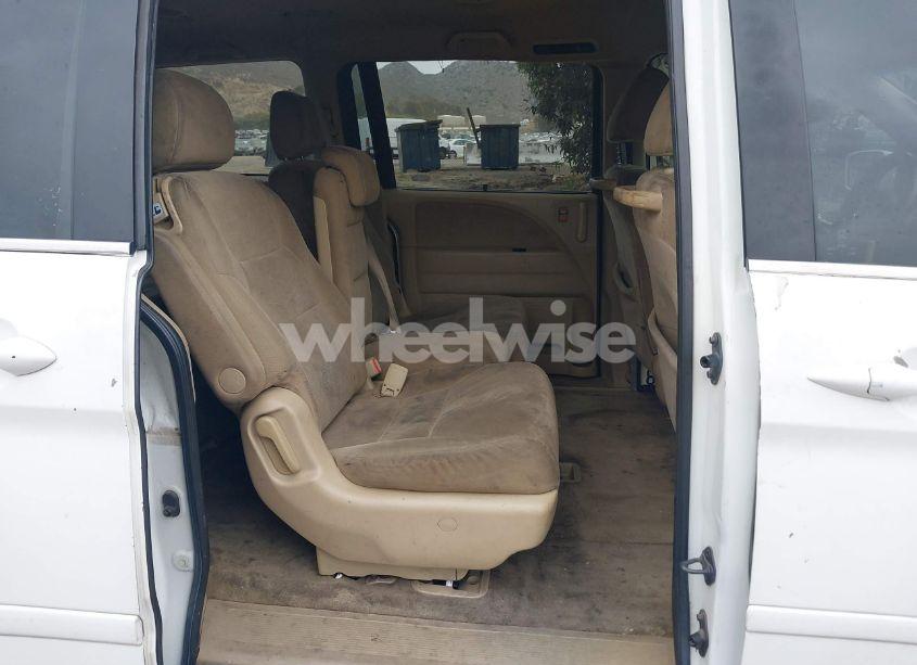 Photo 8 of 2009 Honda Odyssey EX (VIN 5FNRL38429B011720)