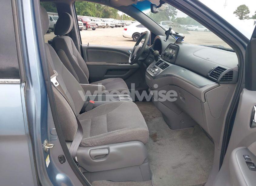 Photo 5 of 2009 Honda Odyssey EX (VIN 5FNRL38429B051537)