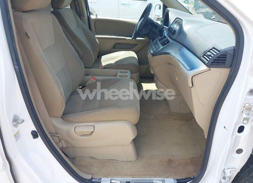 Photo 5 of 2009 Honda Odyssey EX (VIN 5FNRL38429B406383)