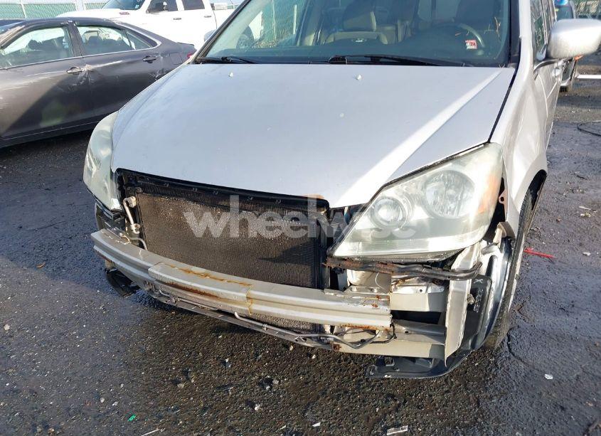 Photo 6 of 2005 Honda Odyssey EX (VIN 5FNRL38435B000753)