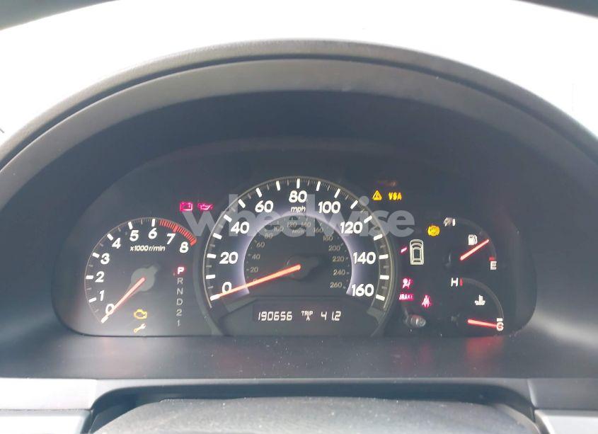 Photo 7 of 2005 Honda Odyssey EX (VIN 5FNRL38435B000753)