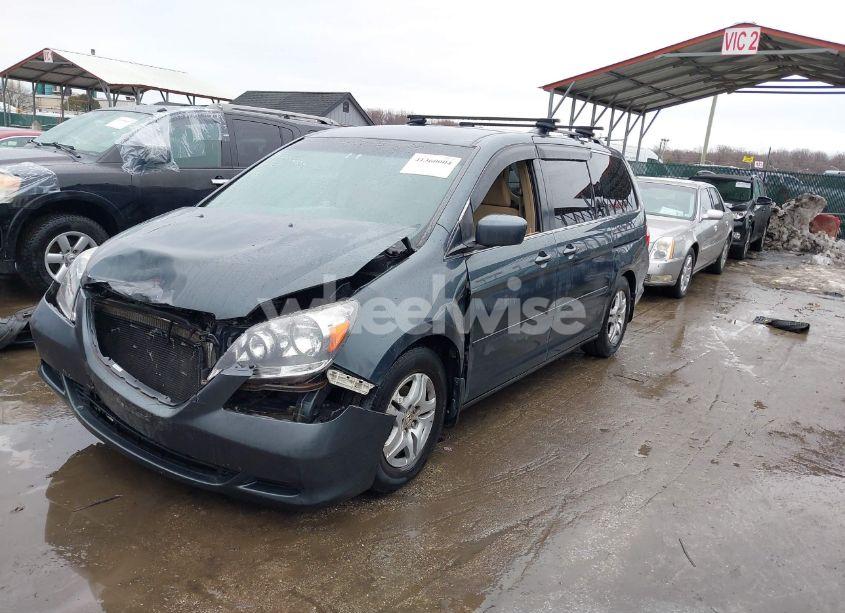 Photo 2 of 2005 Honda Odyssey EX (VIN 5FNRL38435B401347)