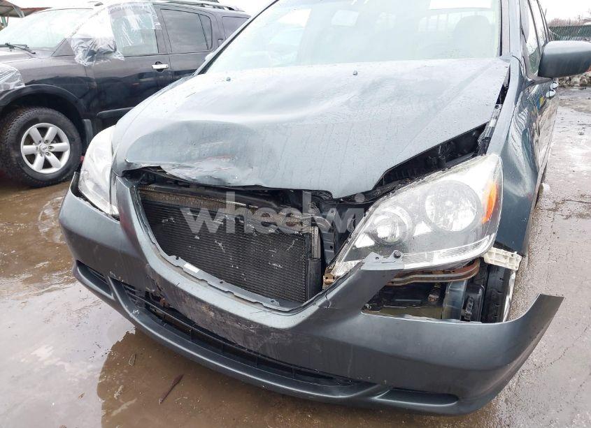 Photo 6 of 2005 Honda Odyssey EX (VIN 5FNRL38435B401347)