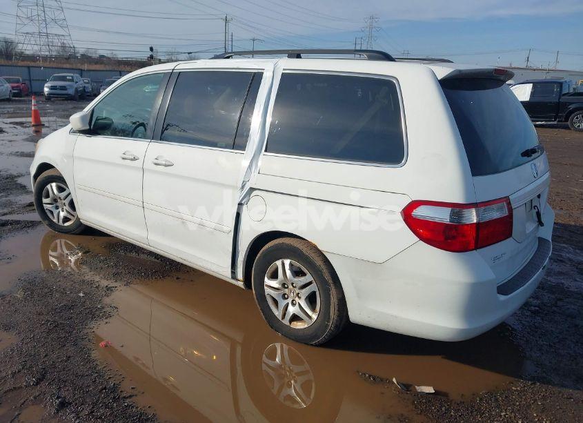 Photo 3 of 2005 Honda Odyssey EX (VIN 5FNRL38435B425227)