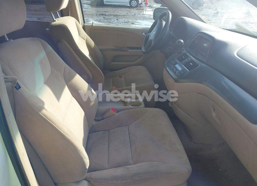 Photo 5 of 2005 Honda Odyssey EX (VIN 5FNRL38435B425227)