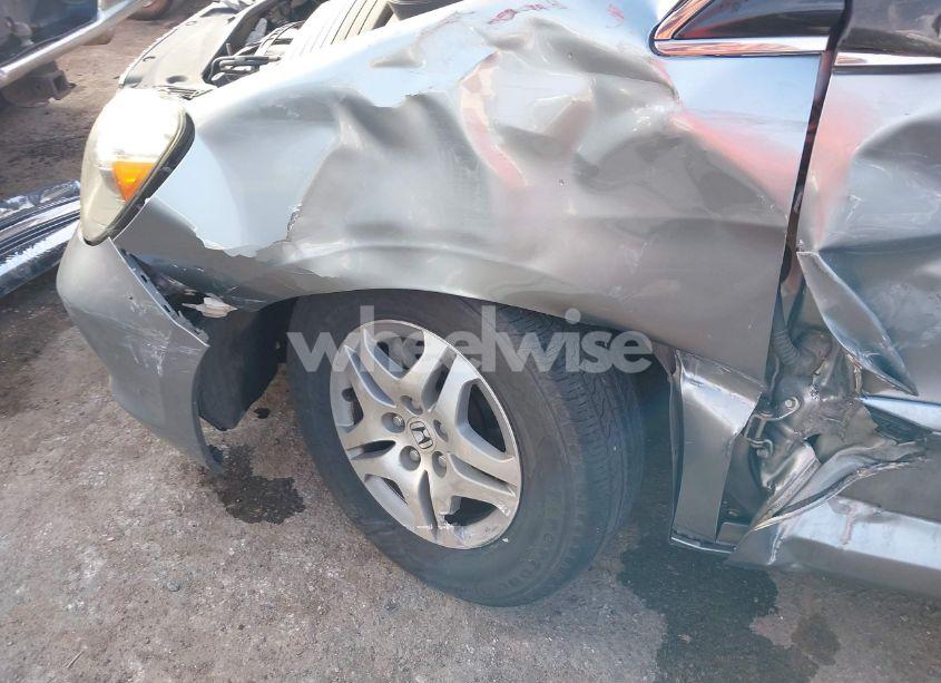 Photo 6 of 2006 Honda Odyssey EX (VIN 5FNRL38436B102541)