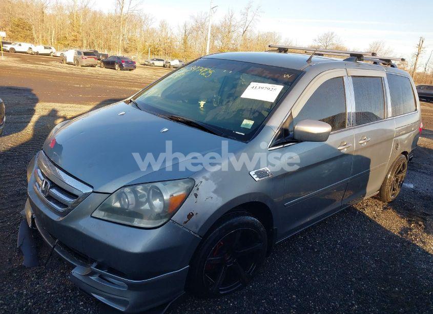 Photo 2 of 2006 Honda Odyssey EX (VIN 5FNRL38436B122045)