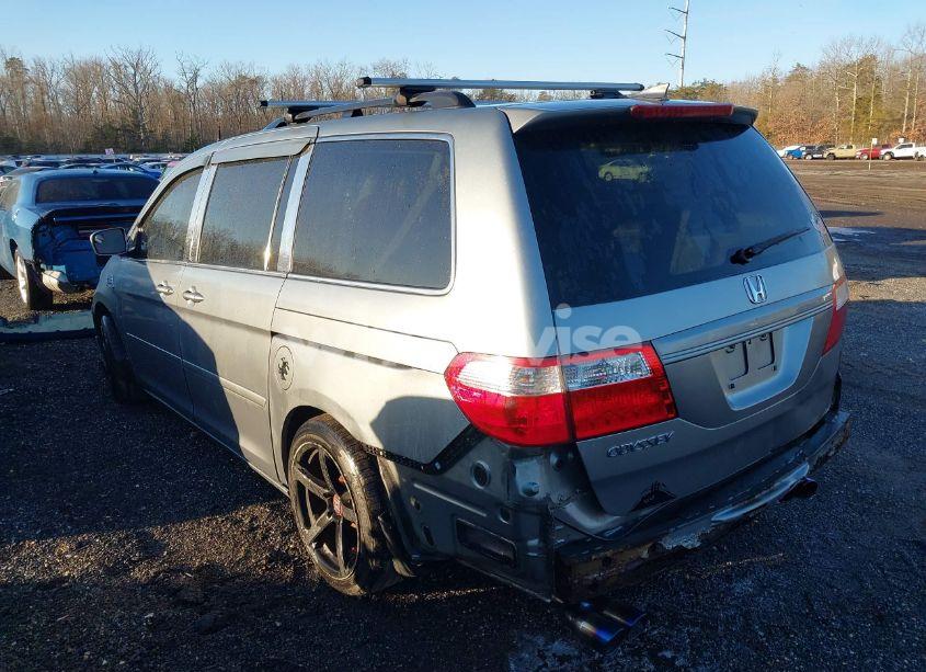 Photo 3 of 2006 Honda Odyssey EX (VIN 5FNRL38436B122045)