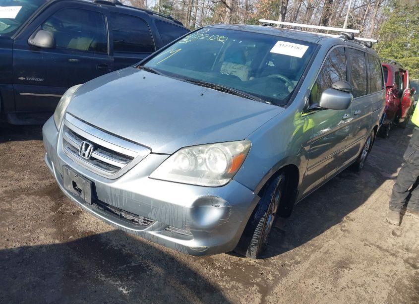 Photo 2 of 2007 Honda Odyssey EX (VIN 5FNRL38437B124069)