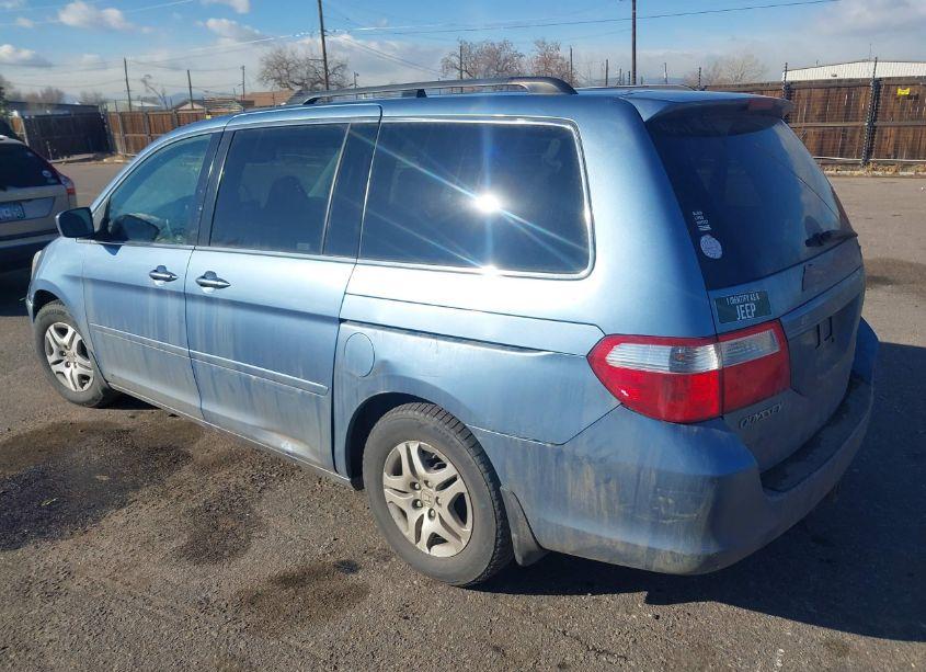 Photo 3 of 2007 Honda Odyssey EX (VIN 5FNRL38437B139784)