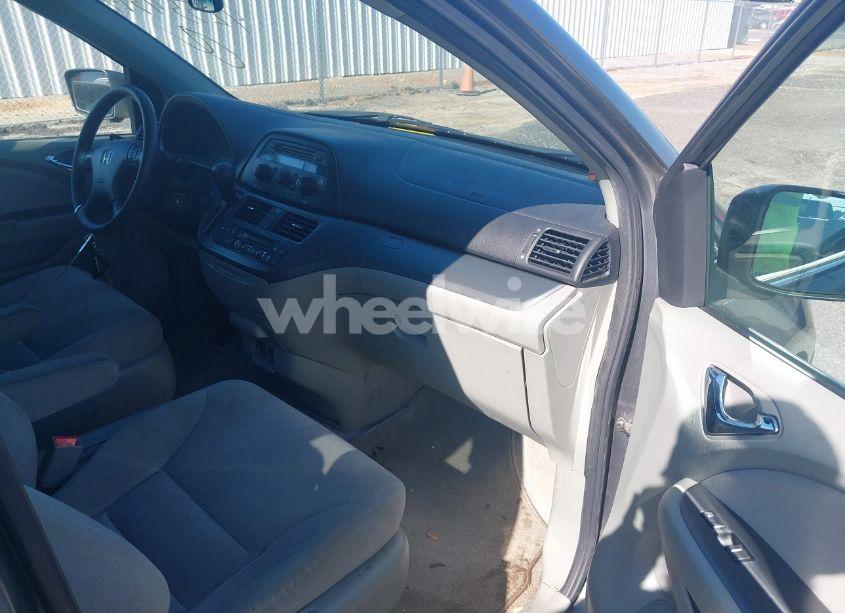 Photo 5 of 2007 Honda Odyssey EX (VIN 5FNRL38437B428017)