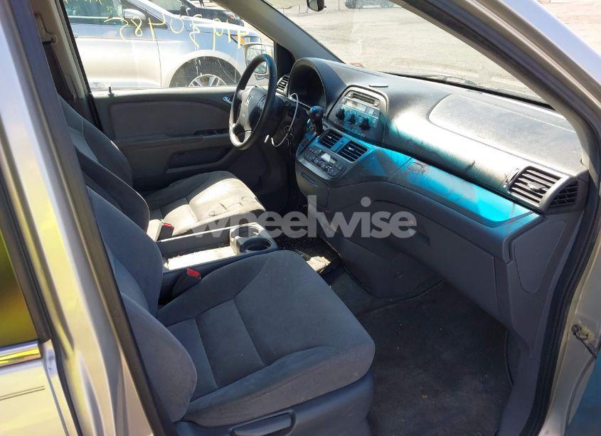 Photo 5 of 2007 Honda Odyssey EX (VIN 5FNRL38437B441110)