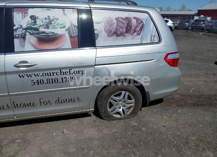 Photo 6 of 2007 Honda Odyssey EX (VIN 5FNRL38437B441110)