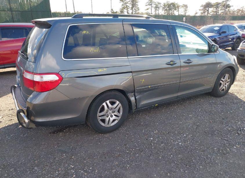 Photo 4 of 2007 Honda Odyssey EX (VIN 5FNRL38437B449577)