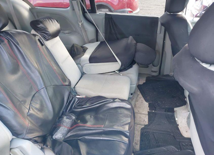 Photo 8 of 2007 Honda Odyssey EX (VIN 5FNRL38437B449577)