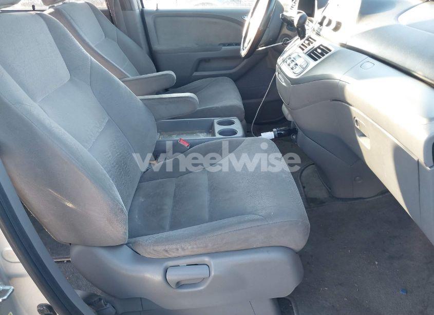 Photo 5 of 2008 Honda Odyssey EX (VIN 5FNRL38438B028539)