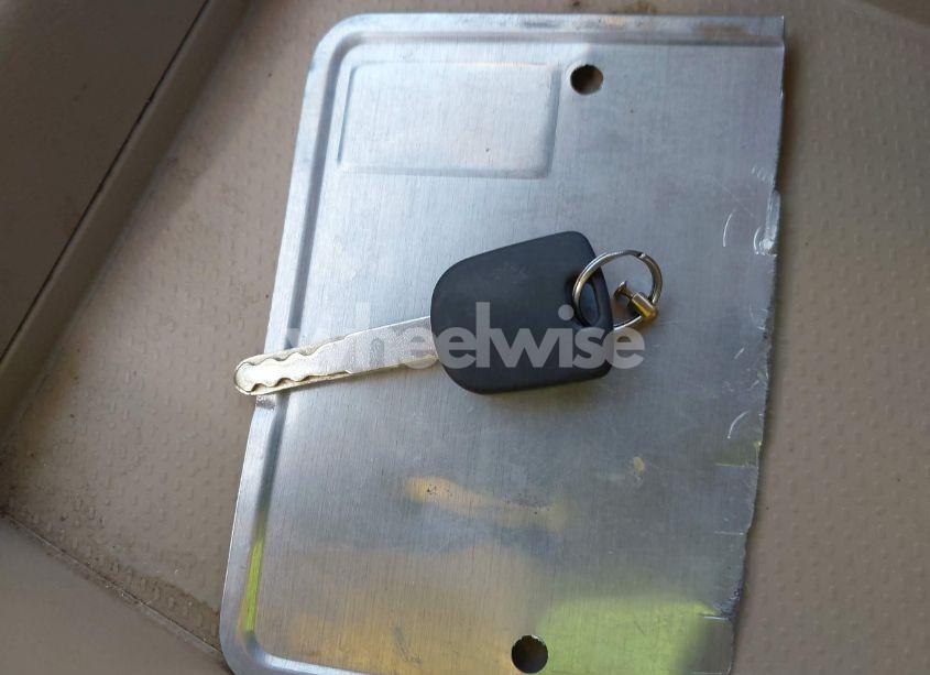 Photo 11 of 2005 Honda Odyssey EX (VIN 5FNRL38445B401096)