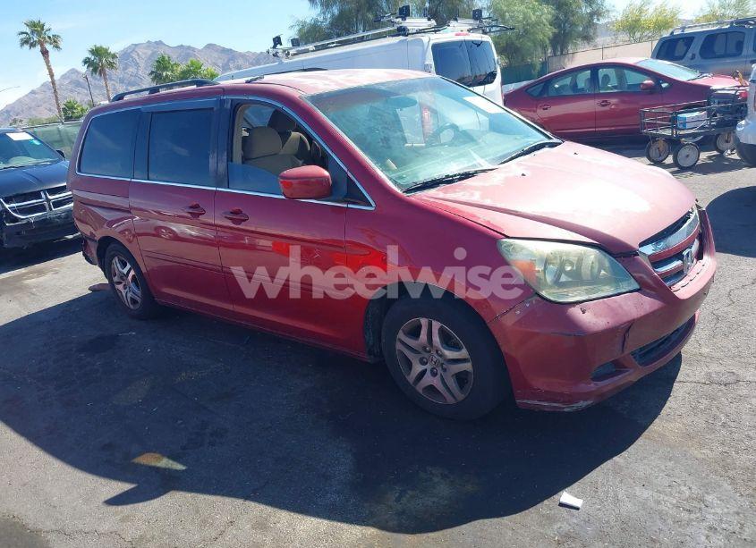 2005 Honda Odyssey EX (VIN 5FNRL38445B401163) main photo