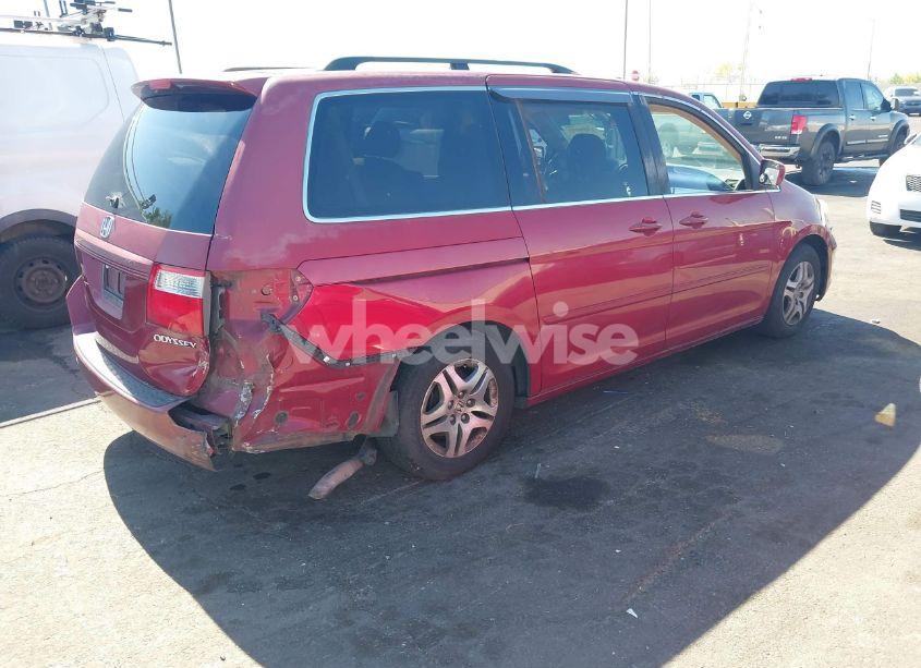 Photo 4 of 2005 Honda Odyssey EX (VIN 5FNRL38445B401163)