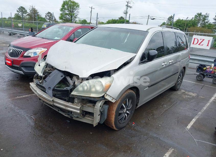 Photo 2 of 2005 Honda Odyssey EX (VIN 5FNRL38445B412759)