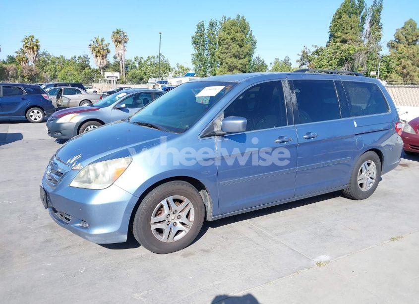 Photo 2 of 2007 Honda Odyssey EX (VIN 5FNRL38447B005270)