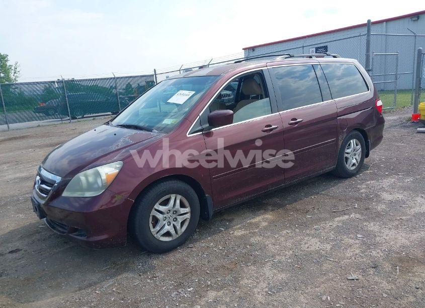 Photo 2 of 2007 Honda Odyssey EX (VIN 5FNRL38447B118071)